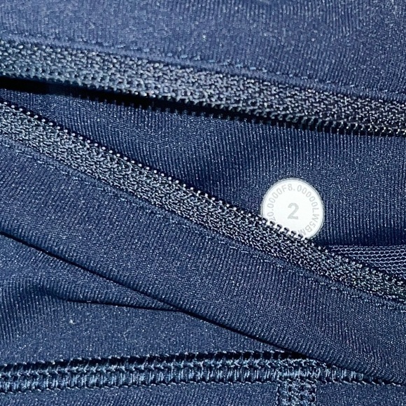 Lululemon Speed Up Tight Full-on Luxestream 28” Navy - Picture 10 of 12